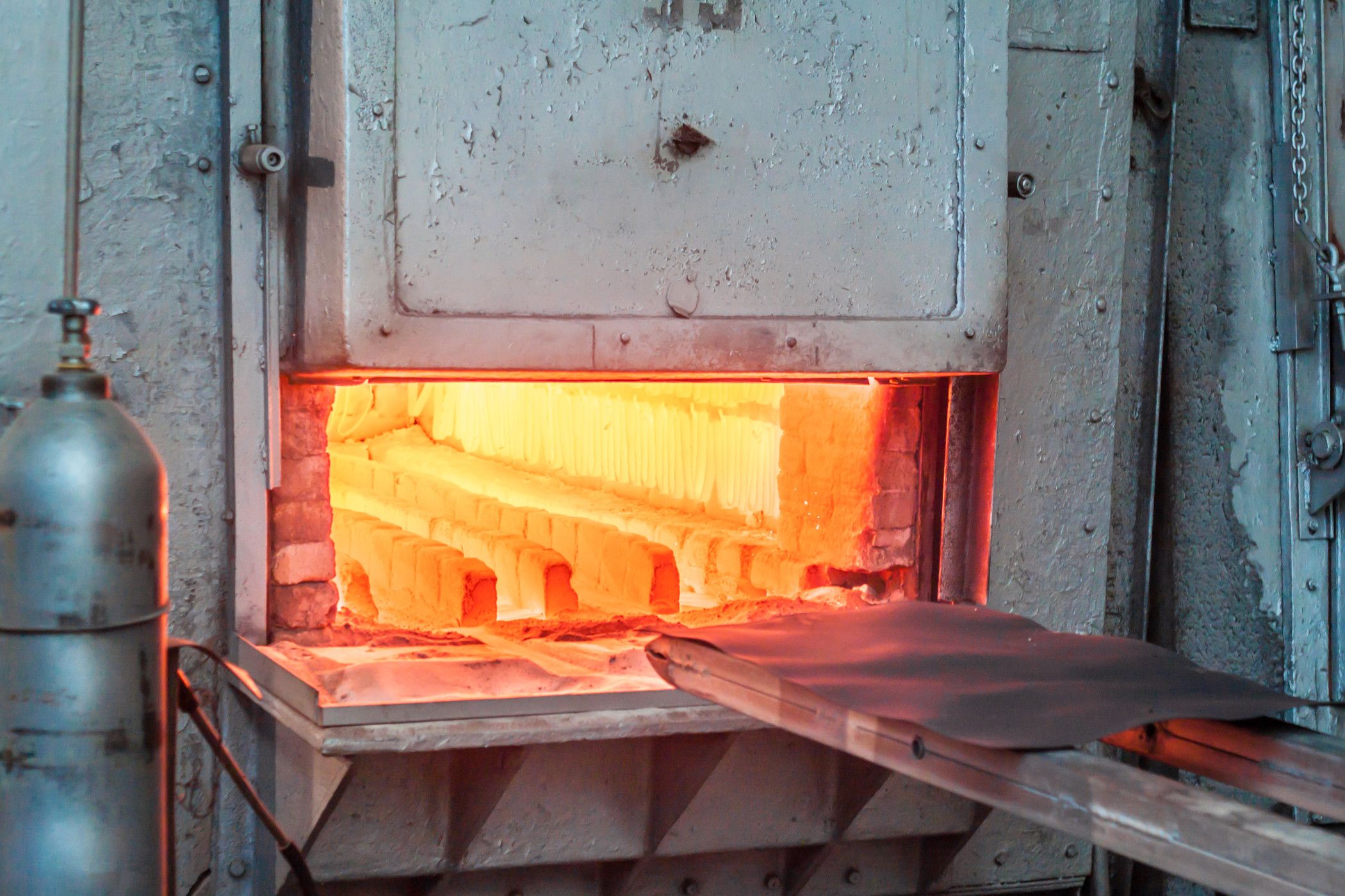 Making industrial furnaces more energy-efficient