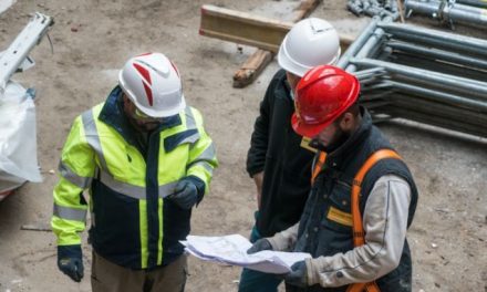 Picking up the hard hat: what are common factors preventing workers using head protection